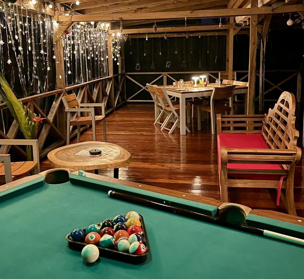 Eden Jungle Lodge Bocas del Toro Buitenkant foto